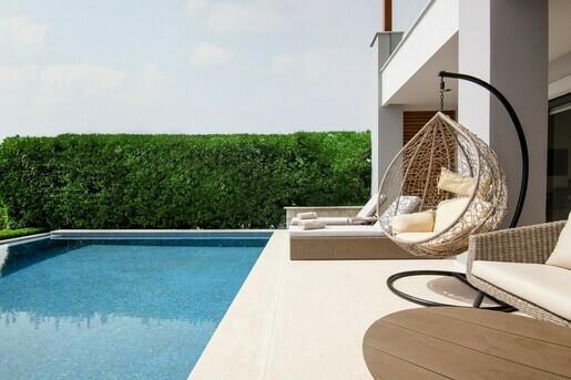 OUTDOOR_1_105
